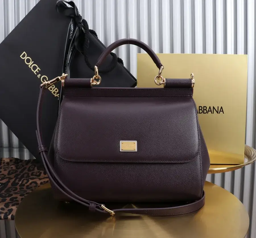 Hermès burgundy mini bag — ref 839611