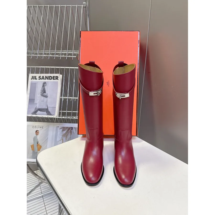 Hermès burgundy shoe — ref 813448