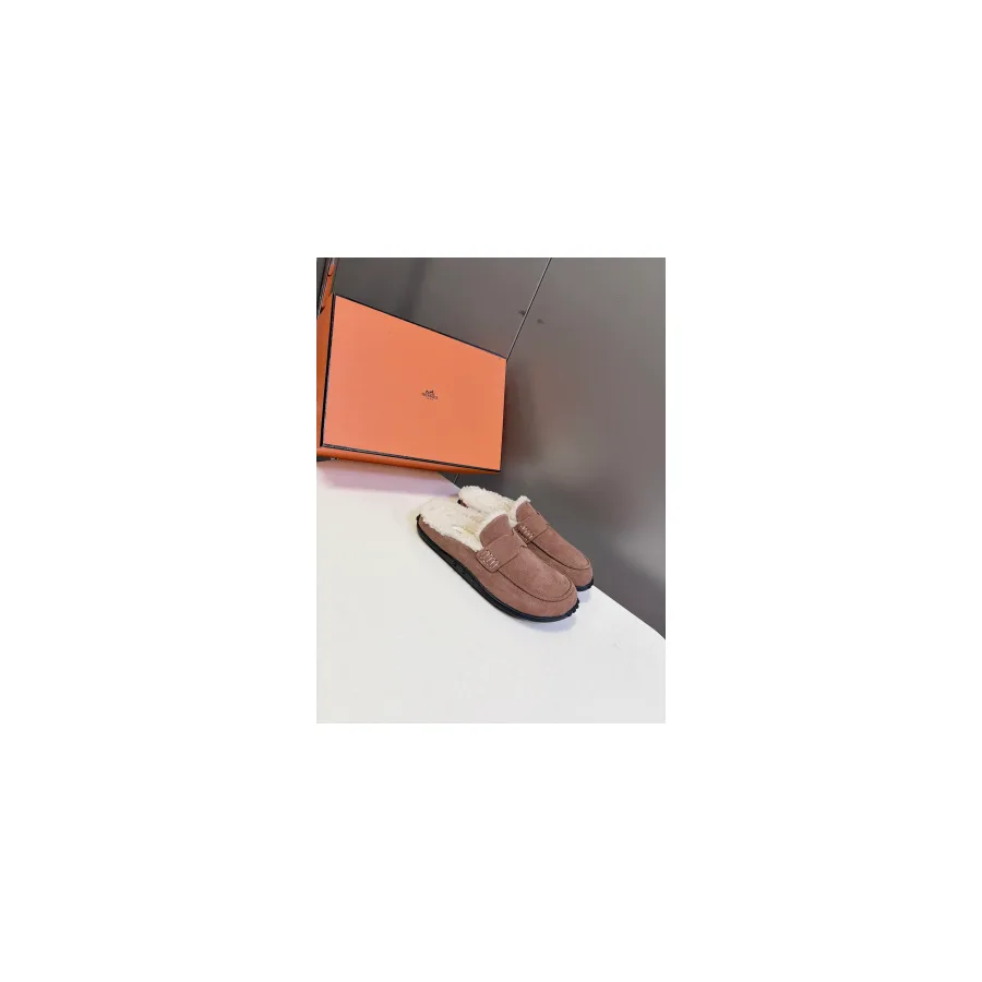 Hermès brown shoe — ref 813470