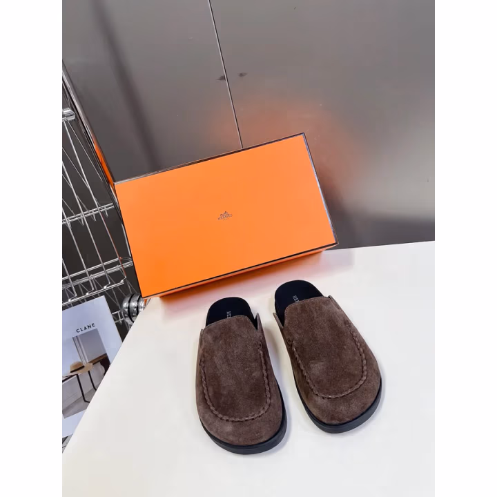 Hermès brown slide — ref 775882