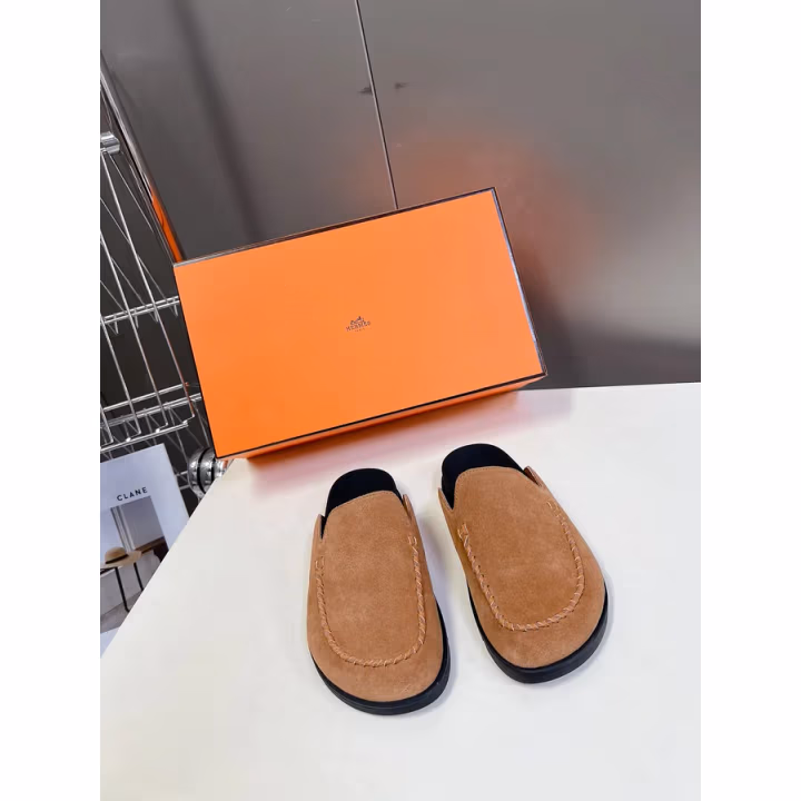 Hermès caramel slide — ref 775881