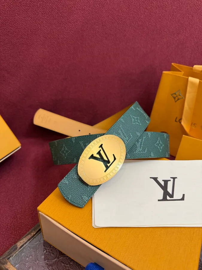 Louis Vuitton green belt