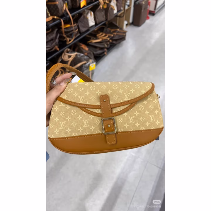 Louis Vuitton caramel canvas bag — ref 794844