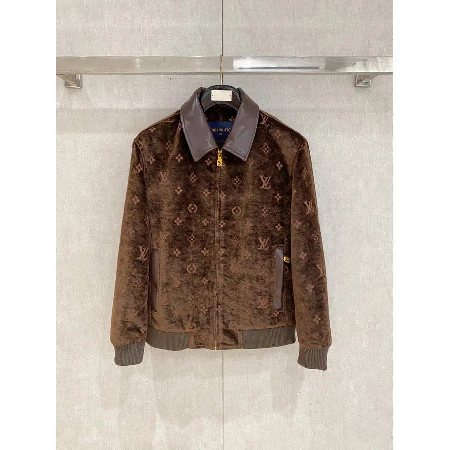 Louis Vuitton brown garment — ref 827340