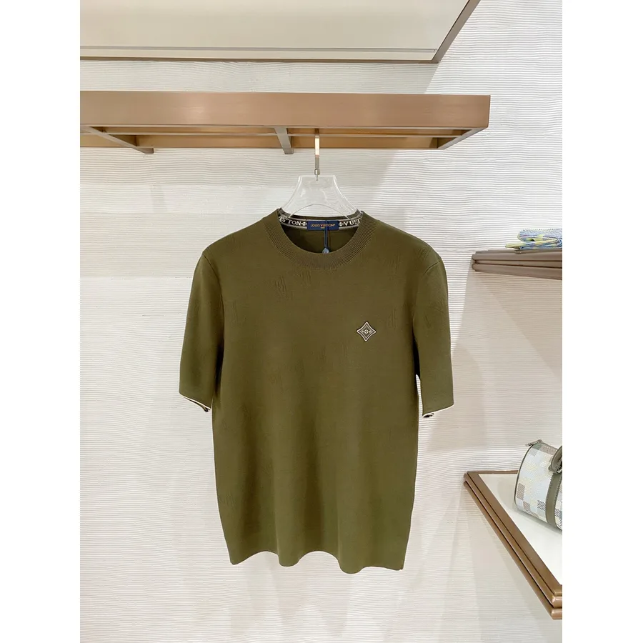 Louis Vuitton green garment — ref 831032