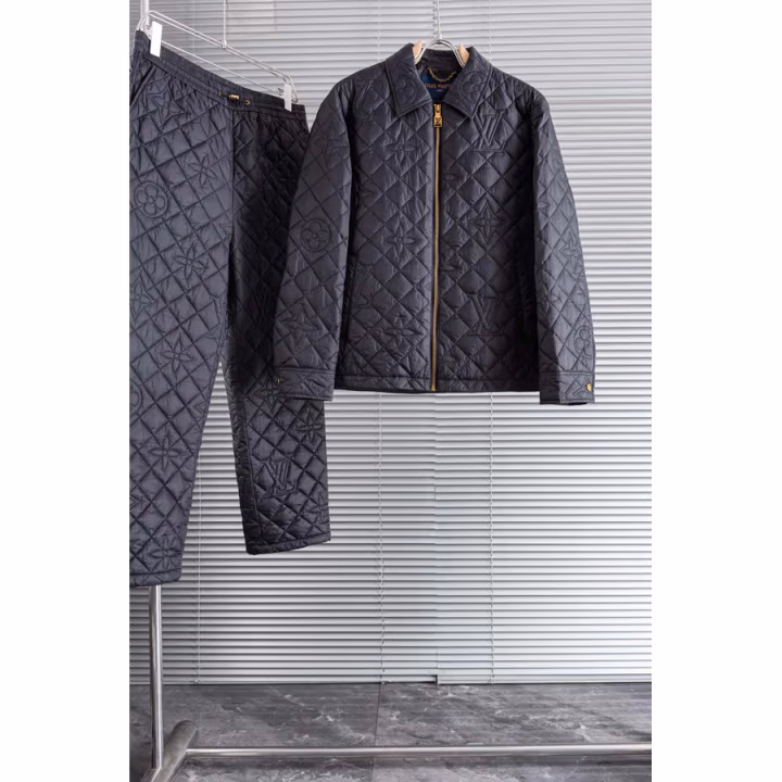 Louis Vuitton black jacket — ref 839039