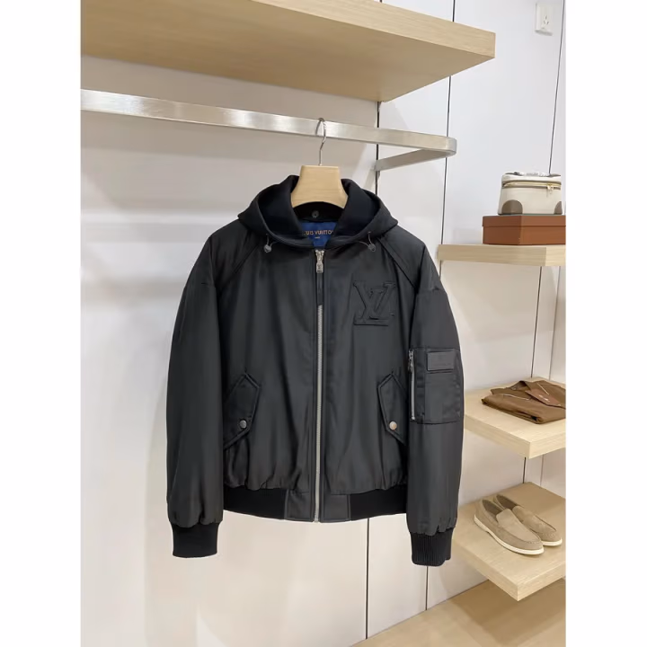 Louis Vuitton grey jacket — ref 807410
