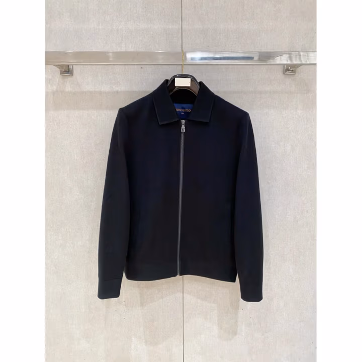 Louis Vuitton navy jacket — ref 827342