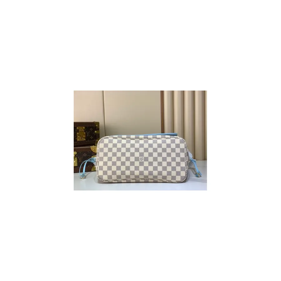 Louis Vuitton washed blue mini bag — ref 785371