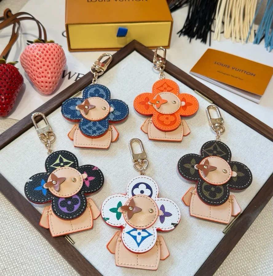 Louis Vuitton mini bag — ref 811451
