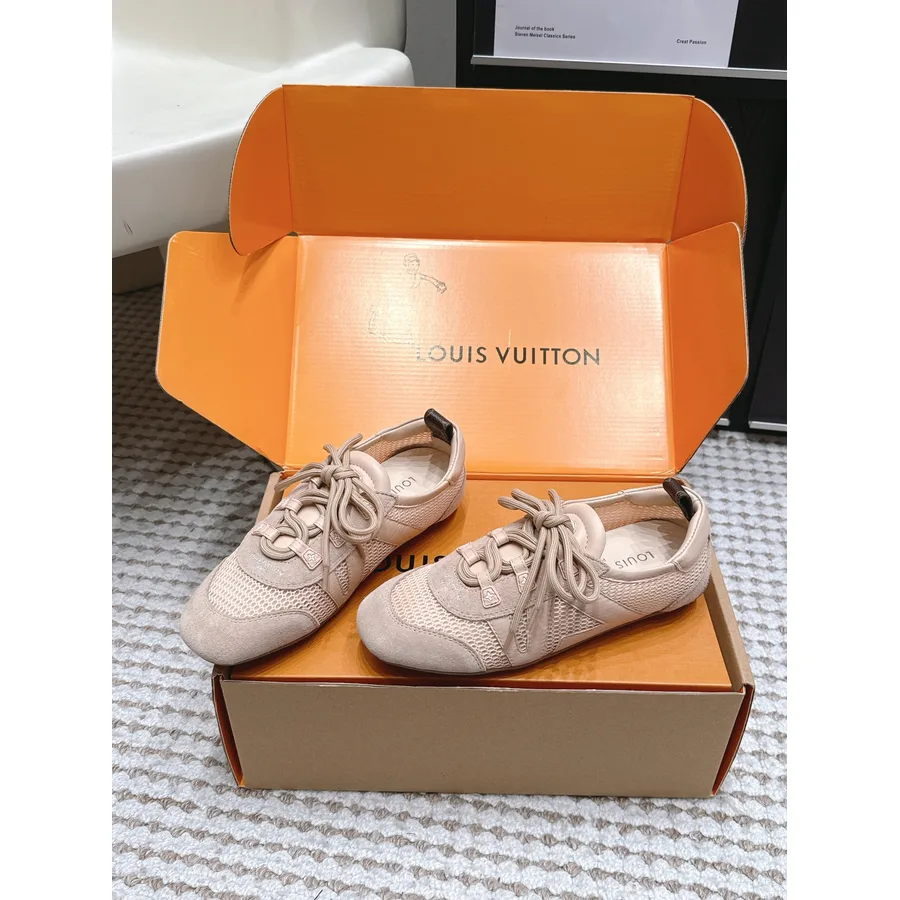 Louis Vuitton cream shoe — ref 789234
