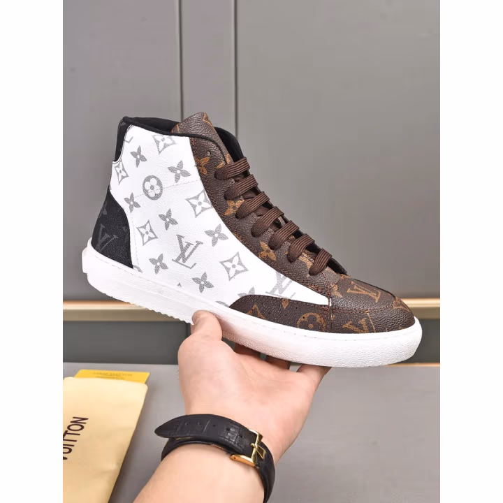 Louis Vuitton brown sneaker — ref 750467