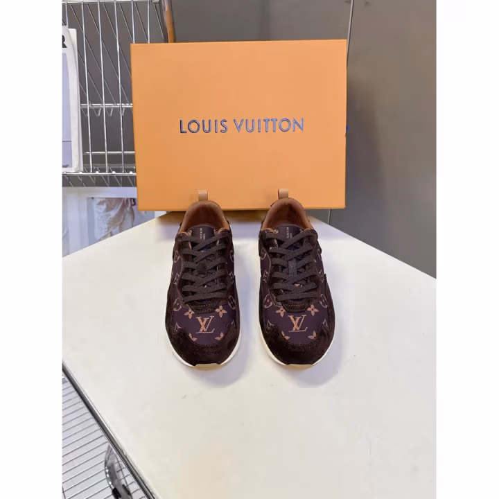 Louis Vuitton burgundy sneaker — ref 813866