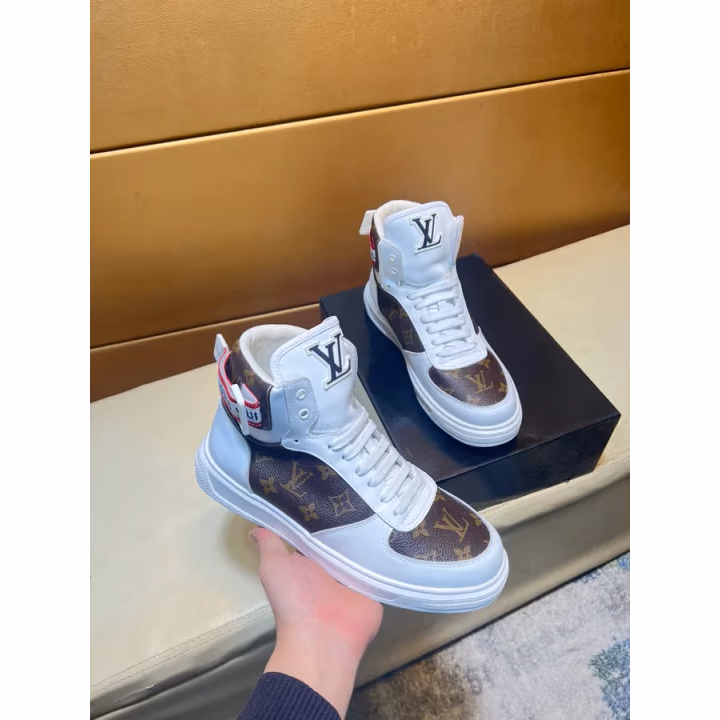 Louis Vuitton white sneaker — ref 750502