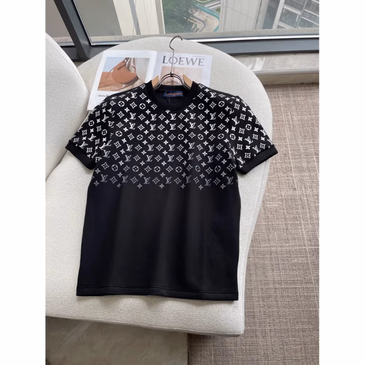 Louis Vuitton black T-shirt — ref 835079