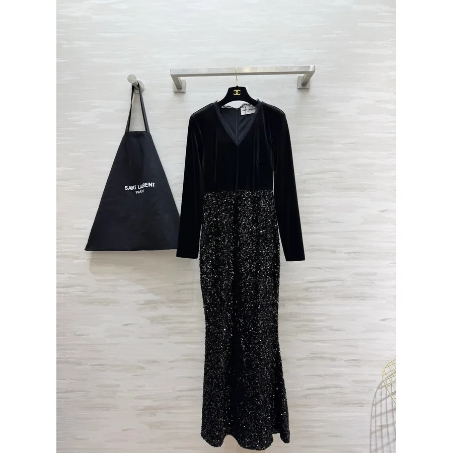 Saint Laurent black garment — ref 831519