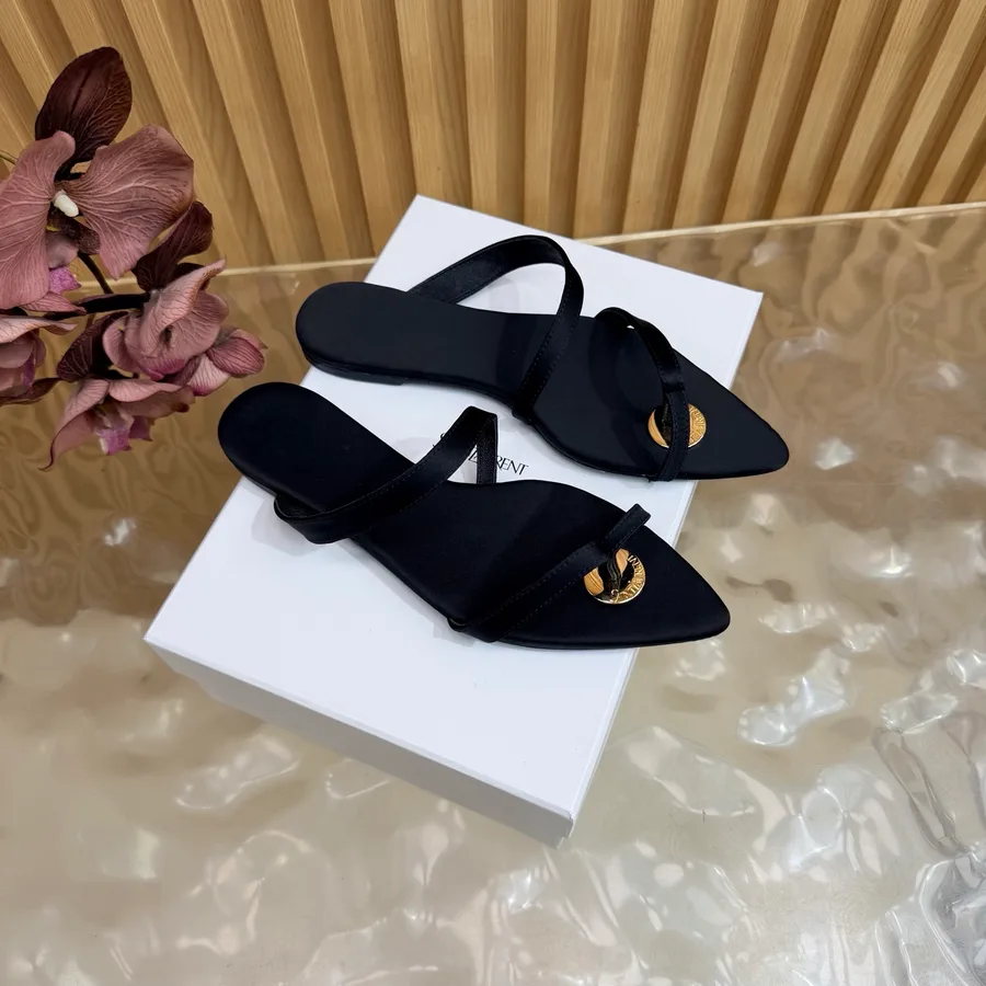 Saint Laurent black shoe — ref 813245