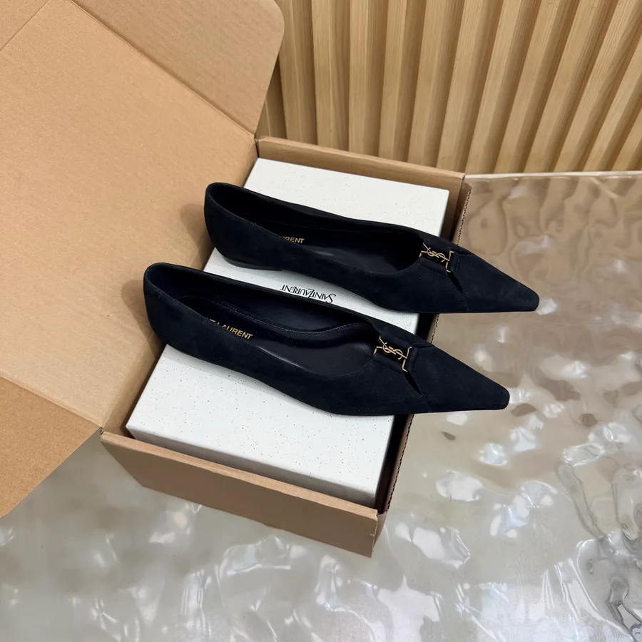 Saint Laurent black shoe — ref 813251