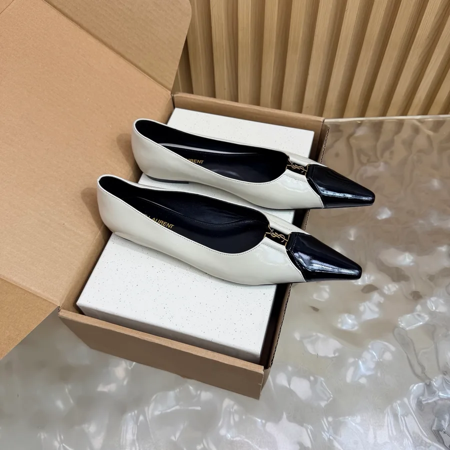 Saint Laurent white shoe — ref 813253