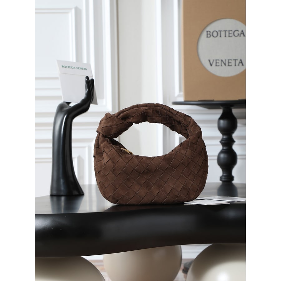Bottega Veneta Jodie catalog photo, album reference 785732