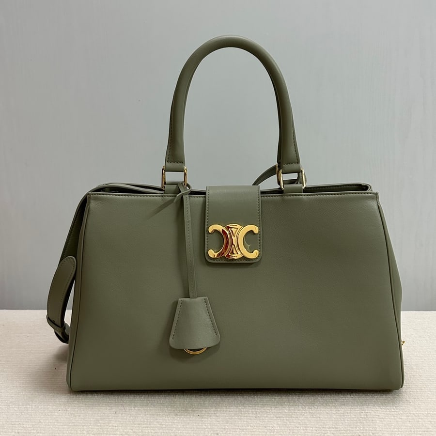 Celine Triomphe catalog photo, album reference 772373
