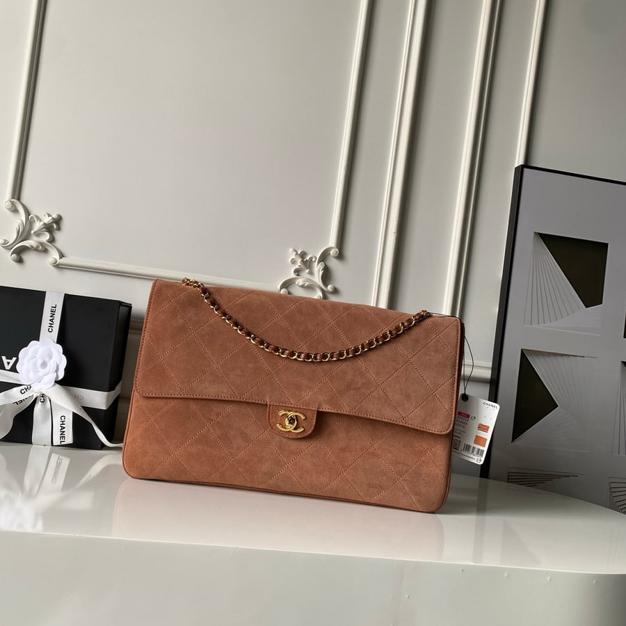 Chanel Classic Flap Medium catalog photo, album reference 804461