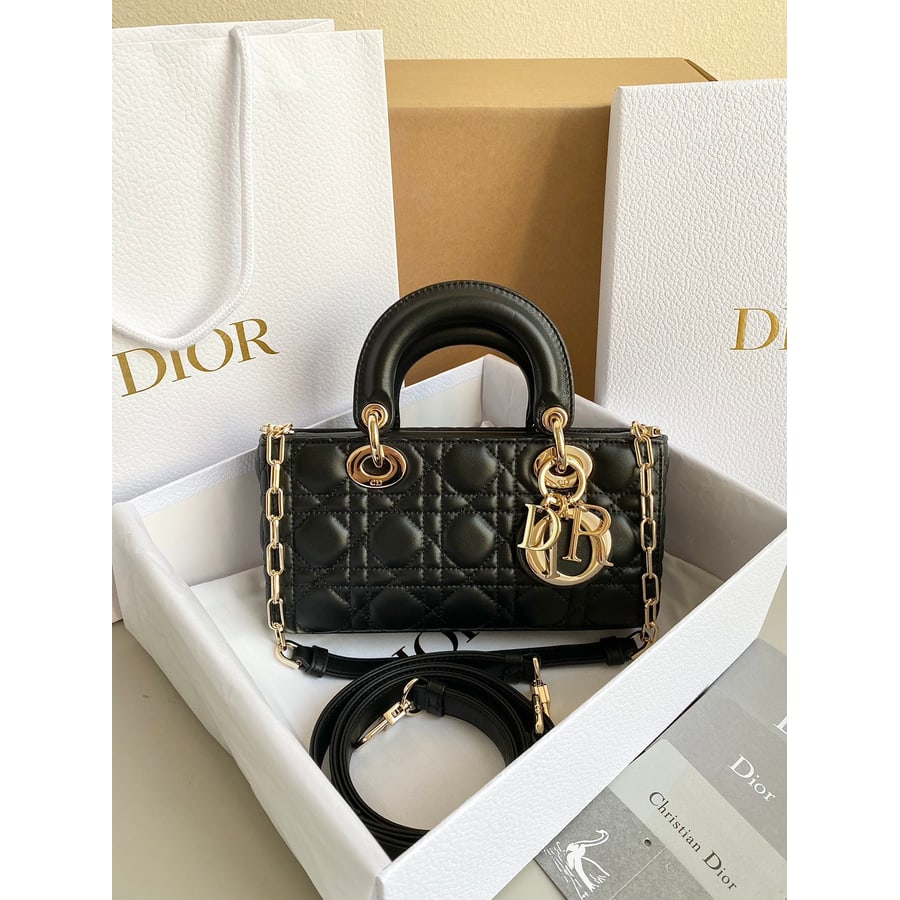 Dior Lady Dior catalog photo, album reference 770337