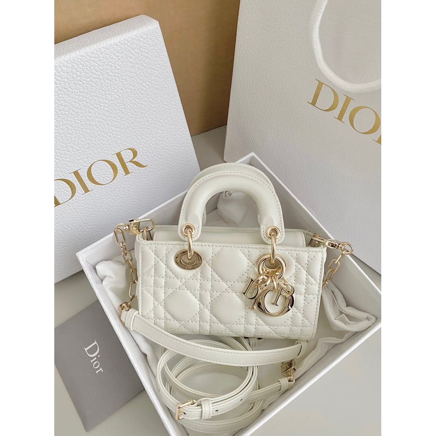 Dior Lady Dior catalog photo, album reference 770340