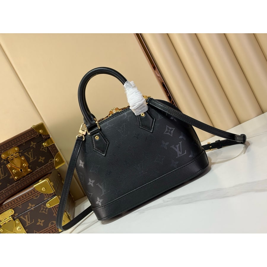 Louis Vuitton Alma BB catalog photo, album reference 795081
