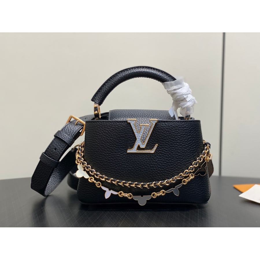 Louis Vuitton Capucines BB catalog photo, album reference 790770