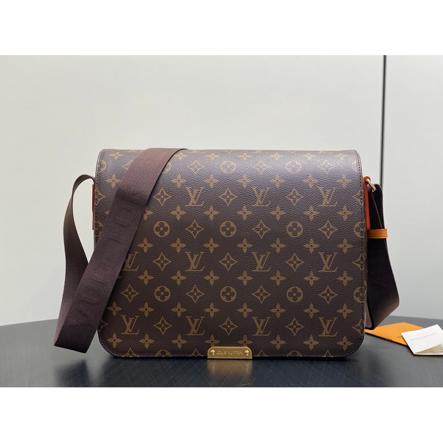 Louis Vuitton Pochette Métis catalog photo, album reference 790727
